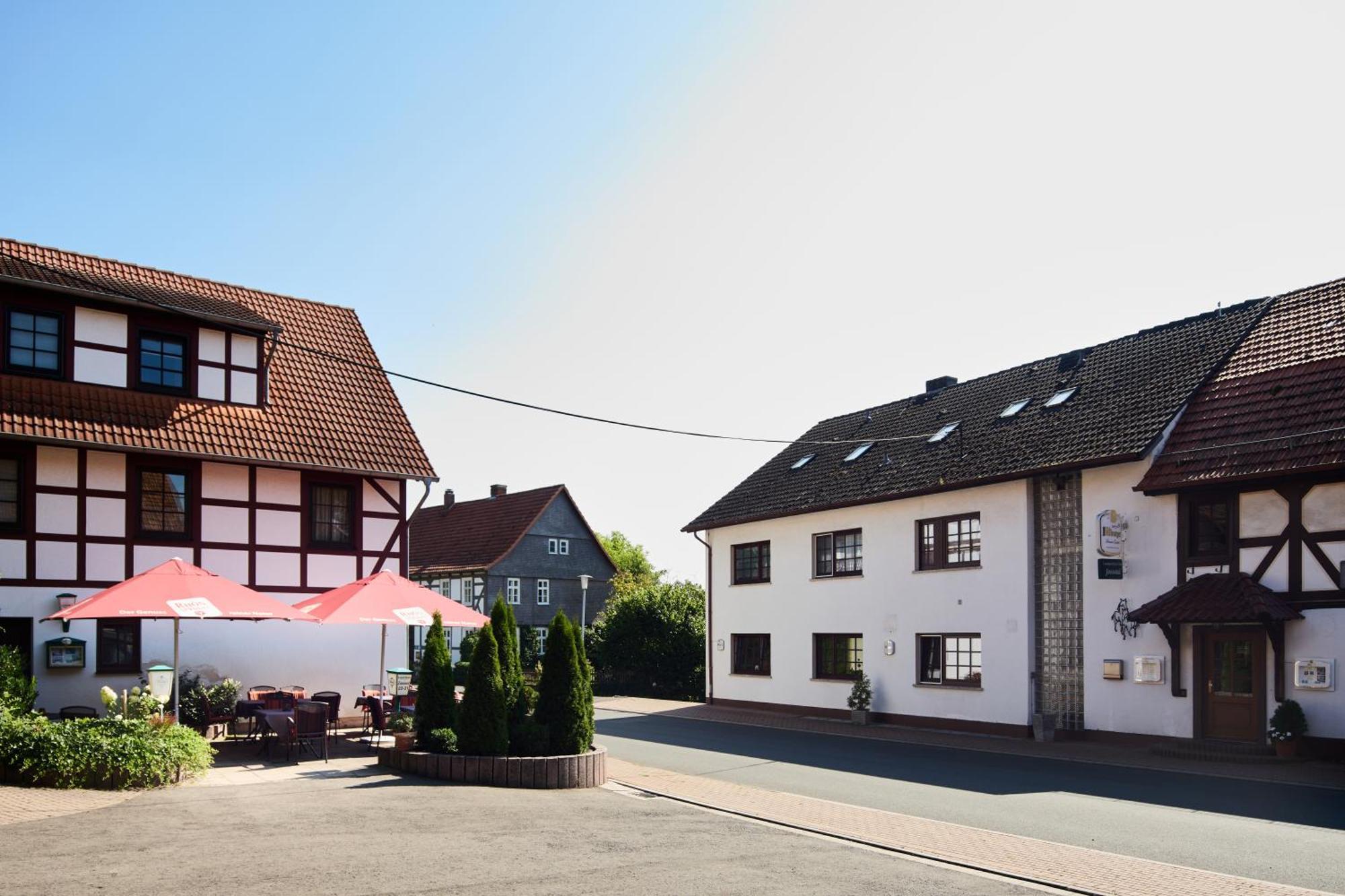 Landgasthof & Hotel Jossatal Breitenbach am Herzberg エクステリア 写真