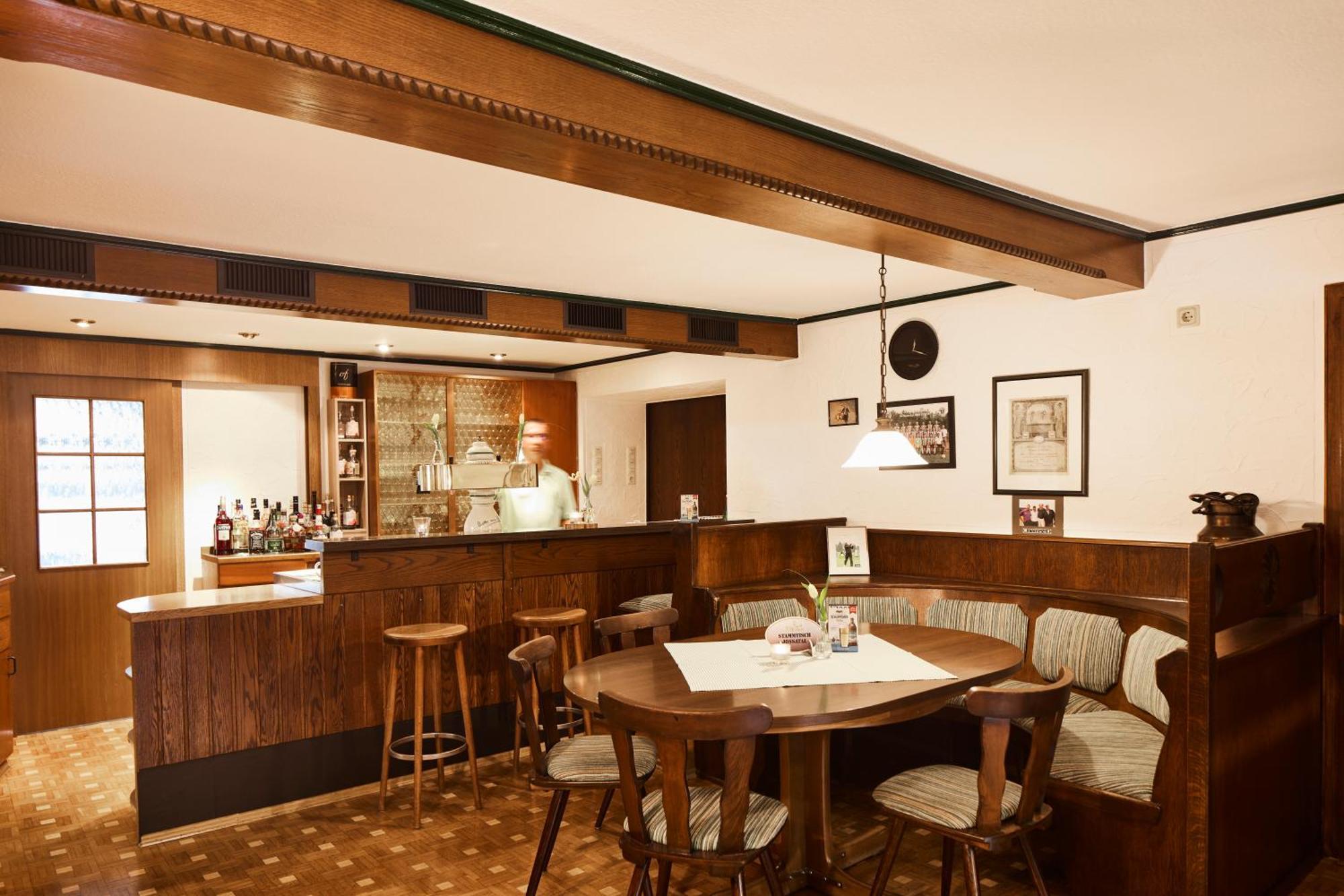 Landgasthof & Hotel Jossatal Breitenbach am Herzberg エクステリア 写真